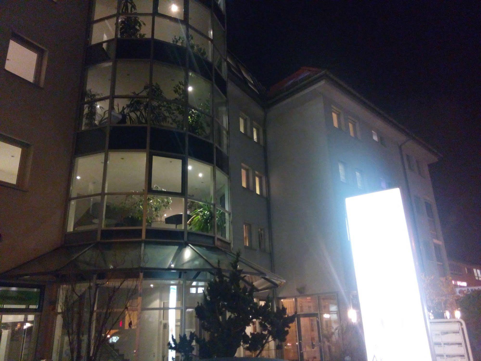Central Hotel Вінненден Екстер'єр фото